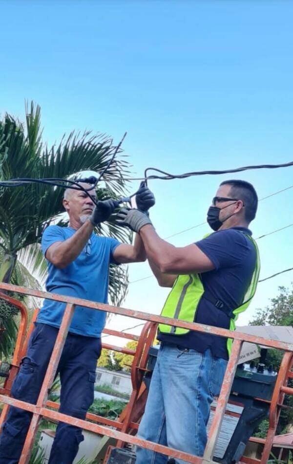 Reparación cableado aéreo